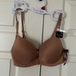 34B Push-up Bra New with defect